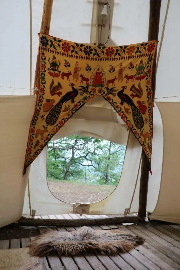 Glamping Tipi écologique au paradis Hotel Le Mas  Francia